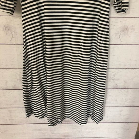 Old Navy Jersey Swing Dress Black & White XS - Picture 3 of 5